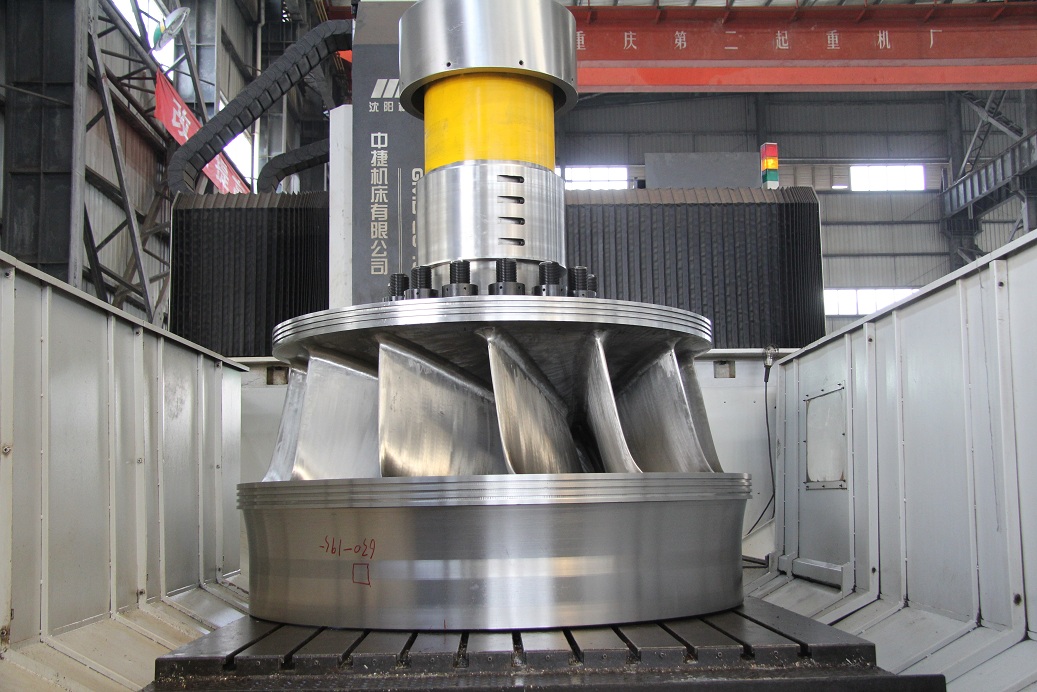 云桂橋混流式轉(zhuǎn)輪和主軸